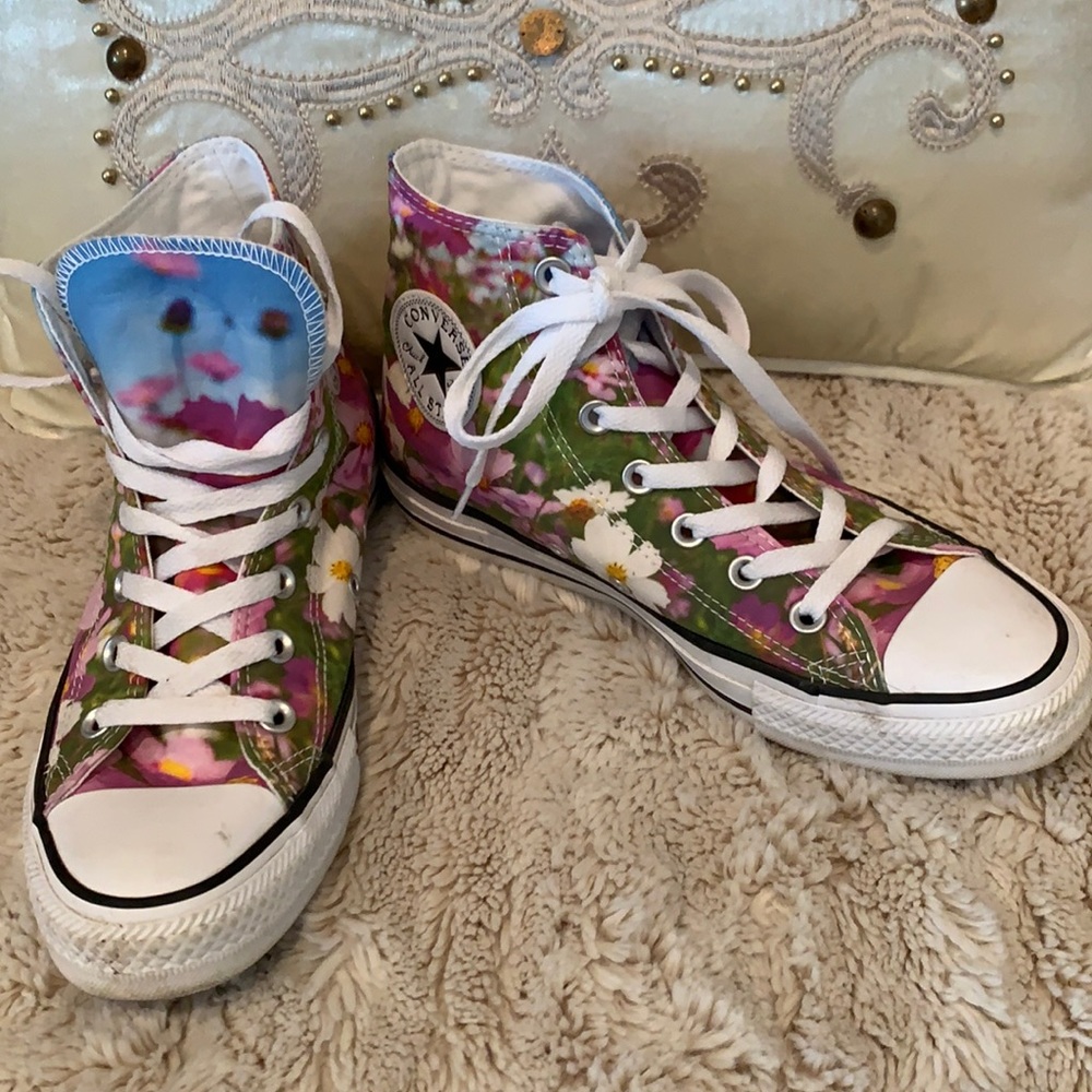 Converse All Star floral high top 💕 7.5
